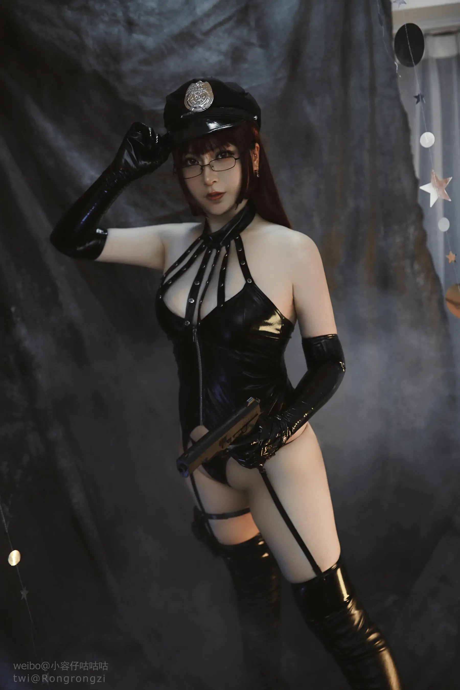 [网红COSER写真] 小容仔咕咕咕 – 突击小女警