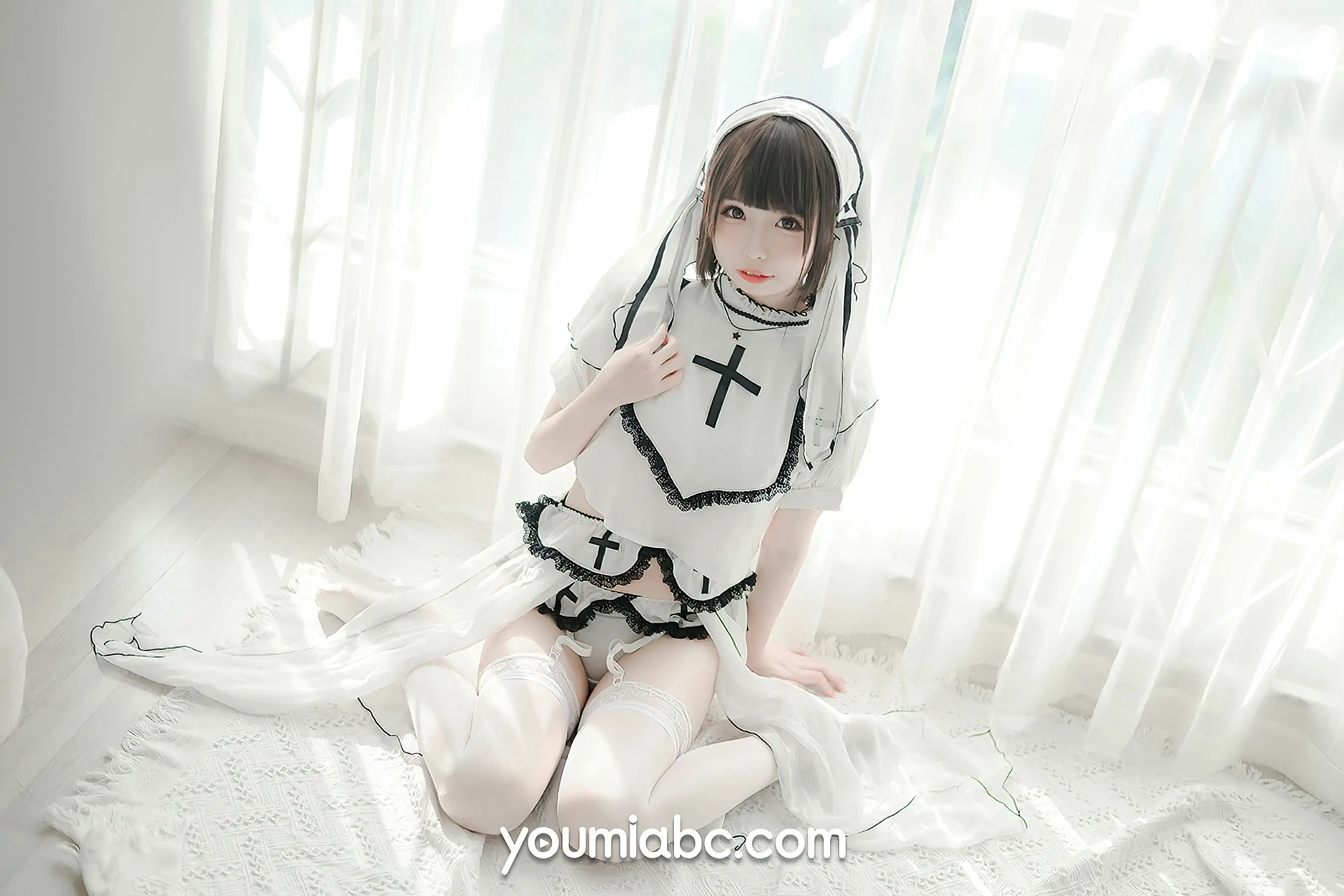 [尤蜜YouMi]  甜椒妙妙mio – 圣洁修女