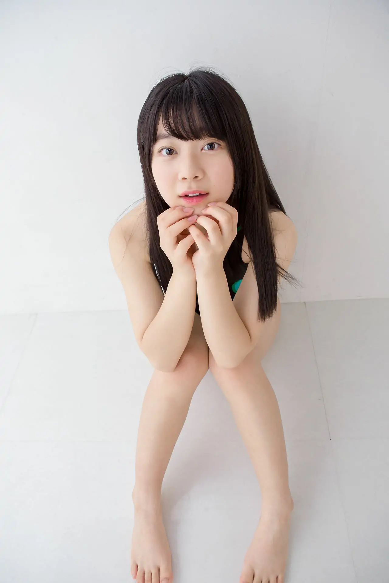 [Minisuka.tv] Saria Natsume 夏目咲莉愛 – Regular Gallery 01