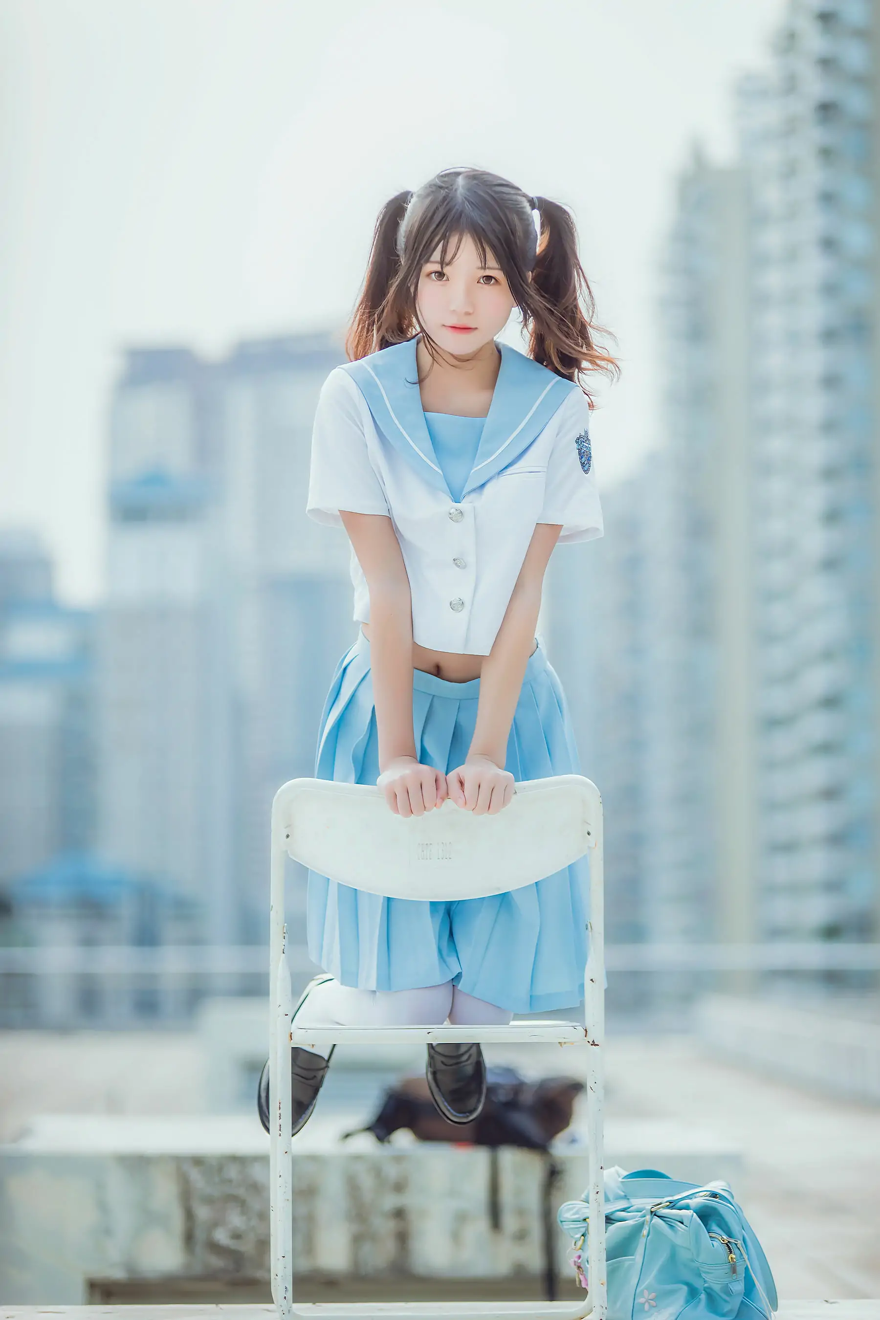 [COS福利] 桜桃喵 – 少女之微风轻轻起