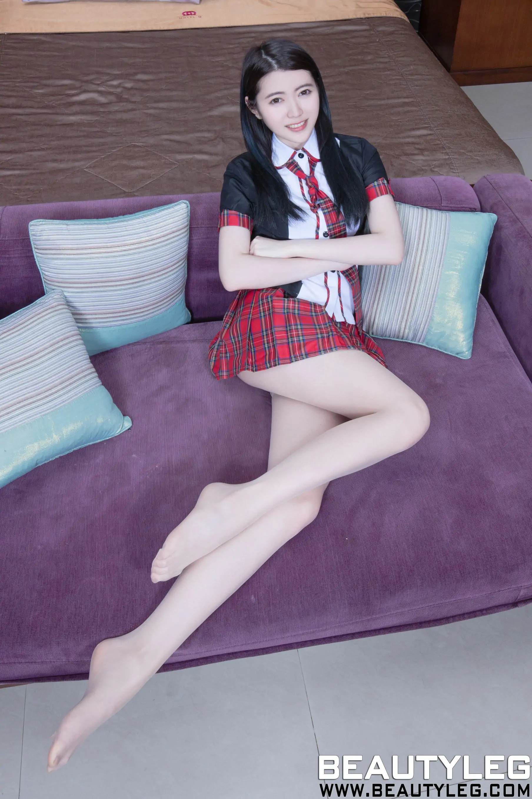 [Beautyleg] NO.1351 腿模Brindy 美腿
