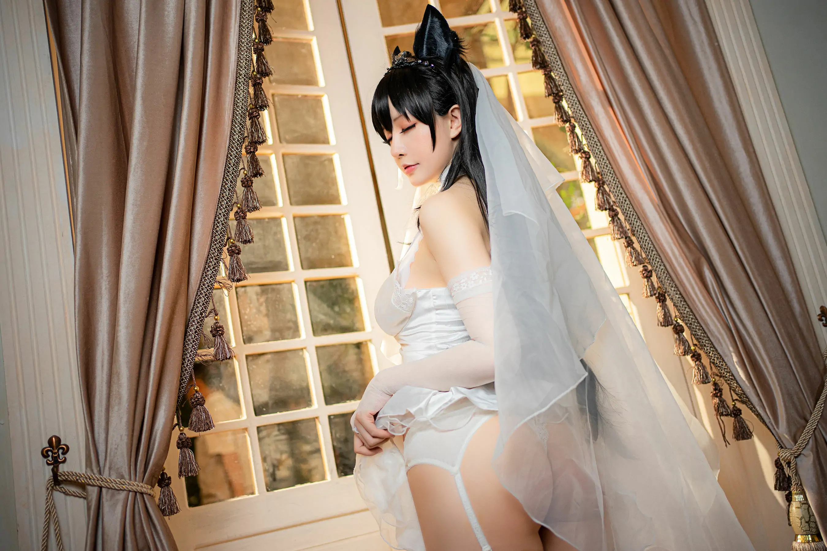 [Cosplay] Coser小姐姐星之迟迟 – 爱宕婚纱
