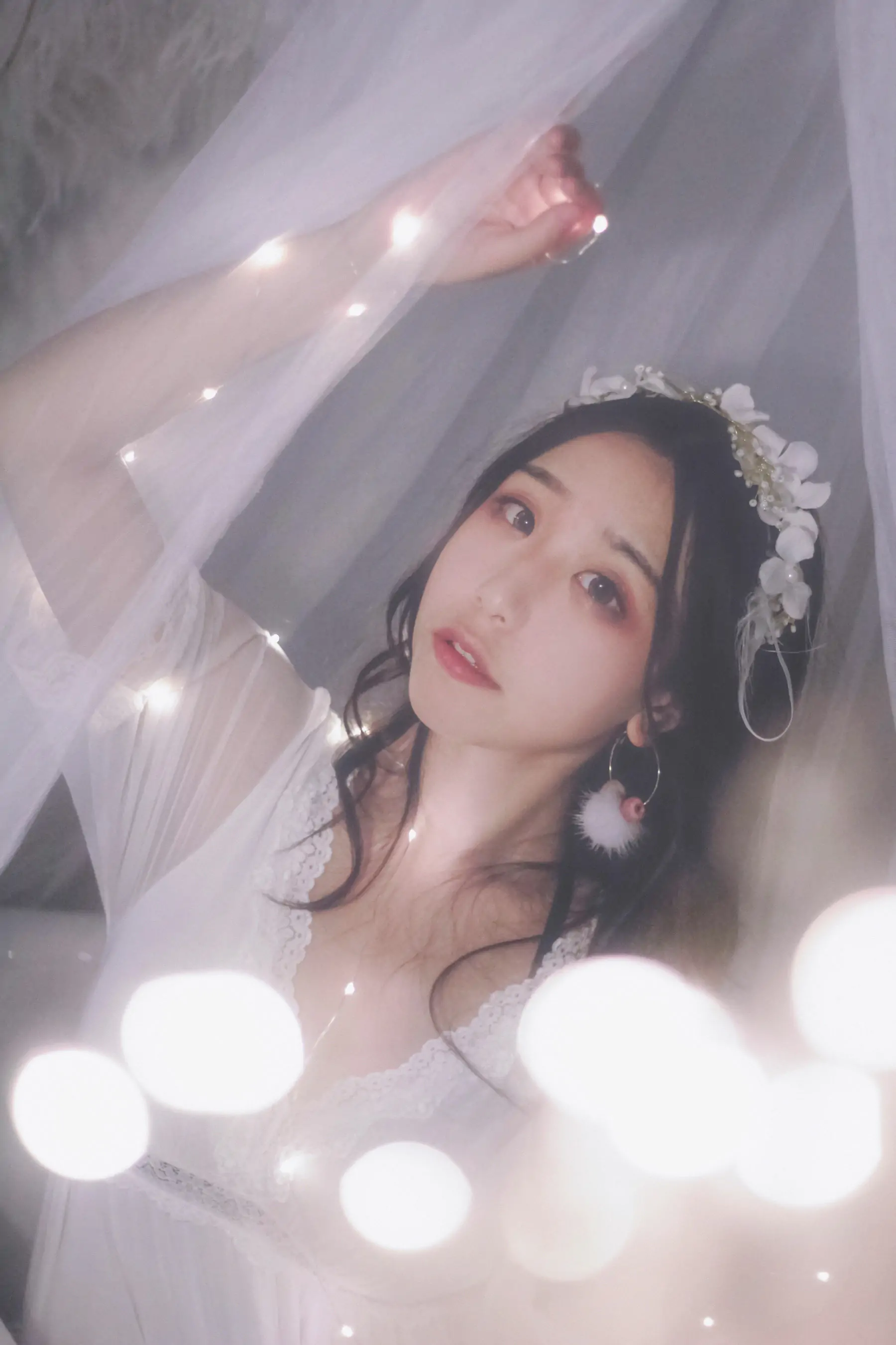 [Cosplay] 动漫博主穆零Mu0 – LIGHT
