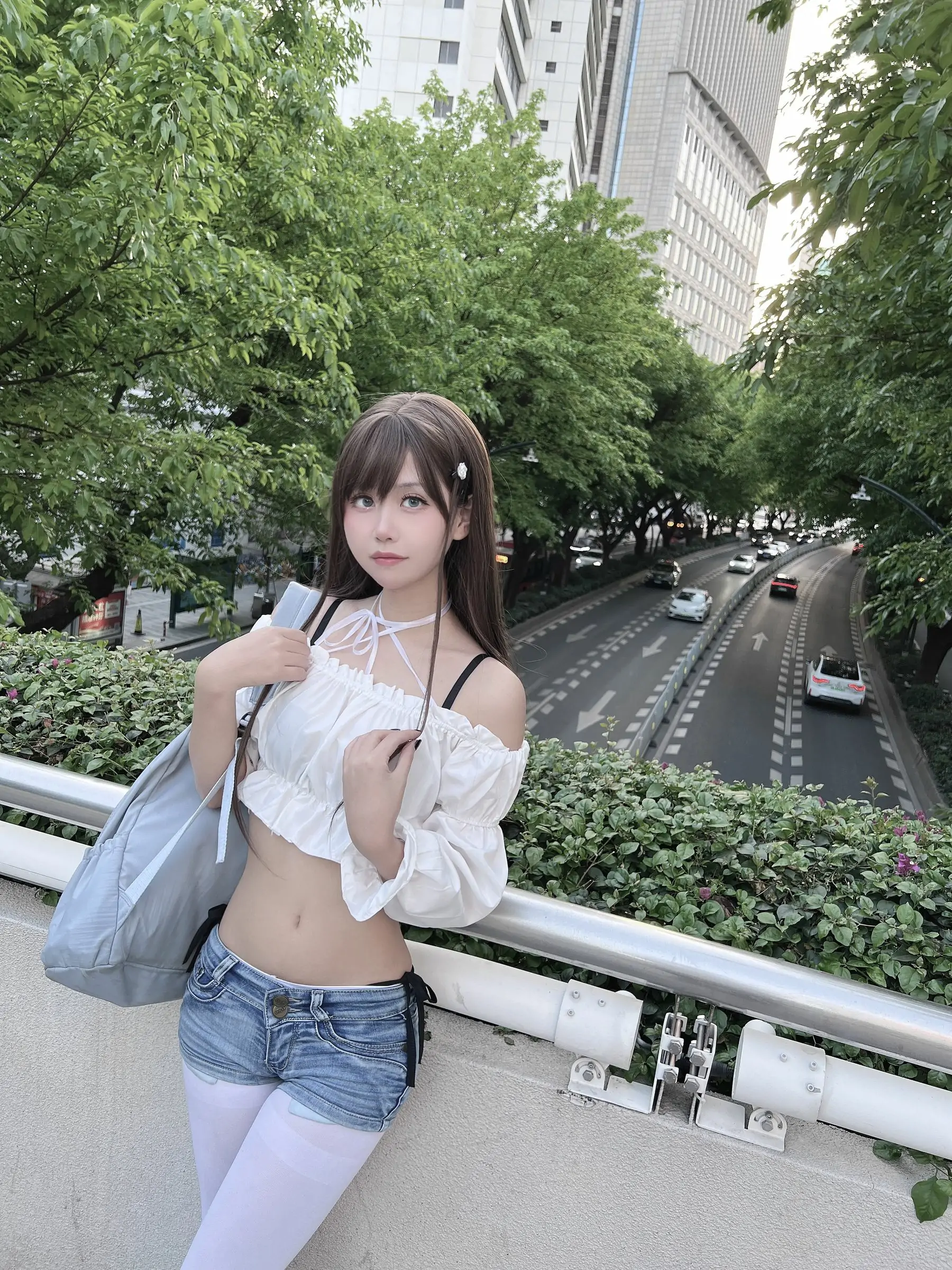[福利COS] 阳光美少女萌芽儿o0 – 邻家小恶魔