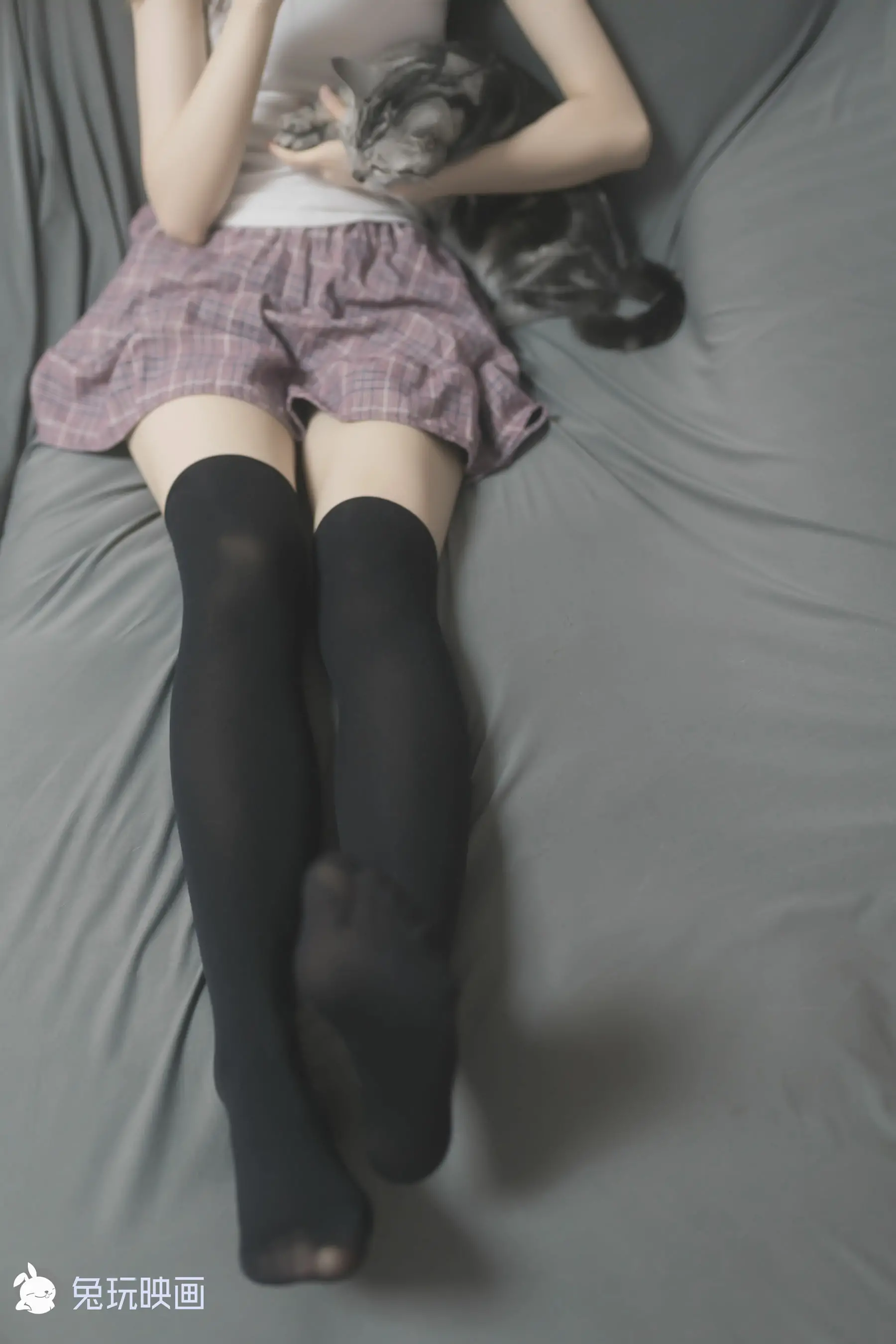 [兔玩映画] – 猫和少女