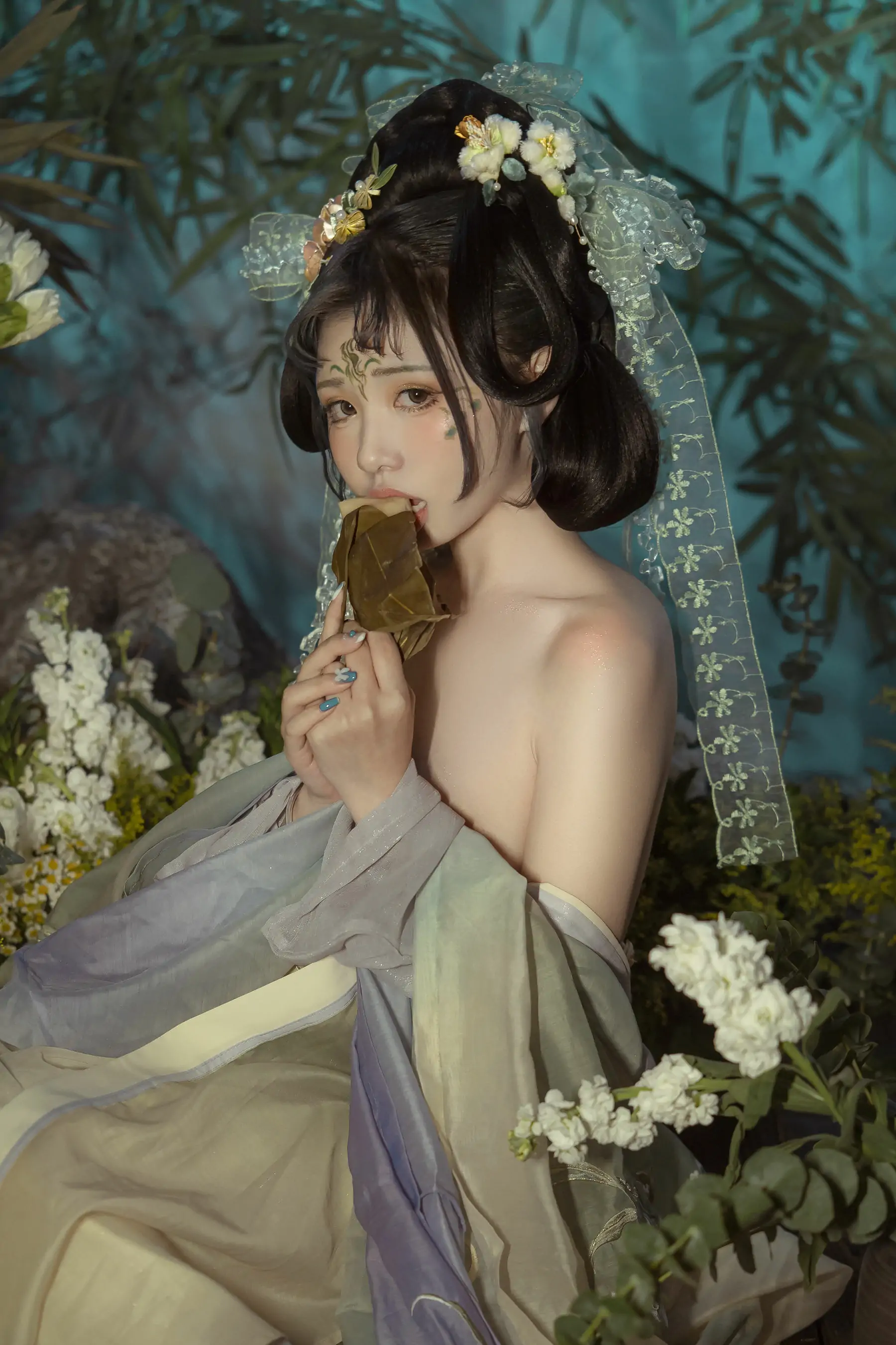 [福利COS] 爆机少女喵小吉 – 浣溪沙.端午