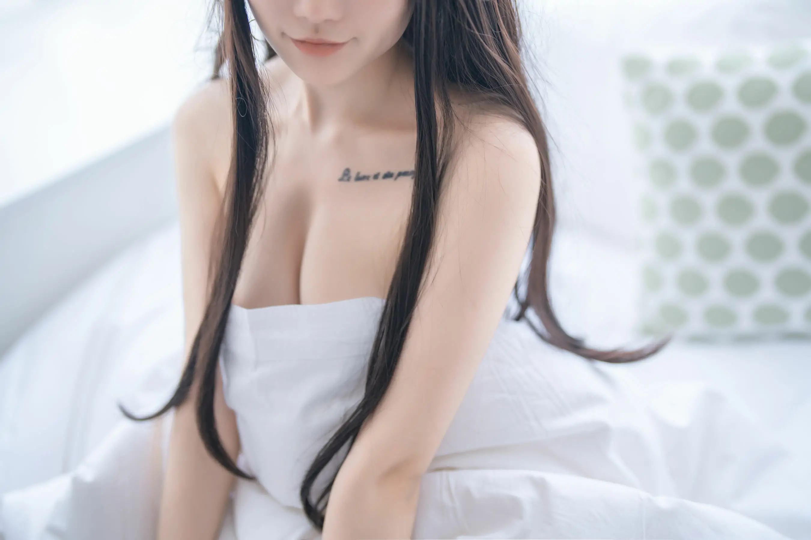 [福利COS] 桃良阿宅 – 午睡