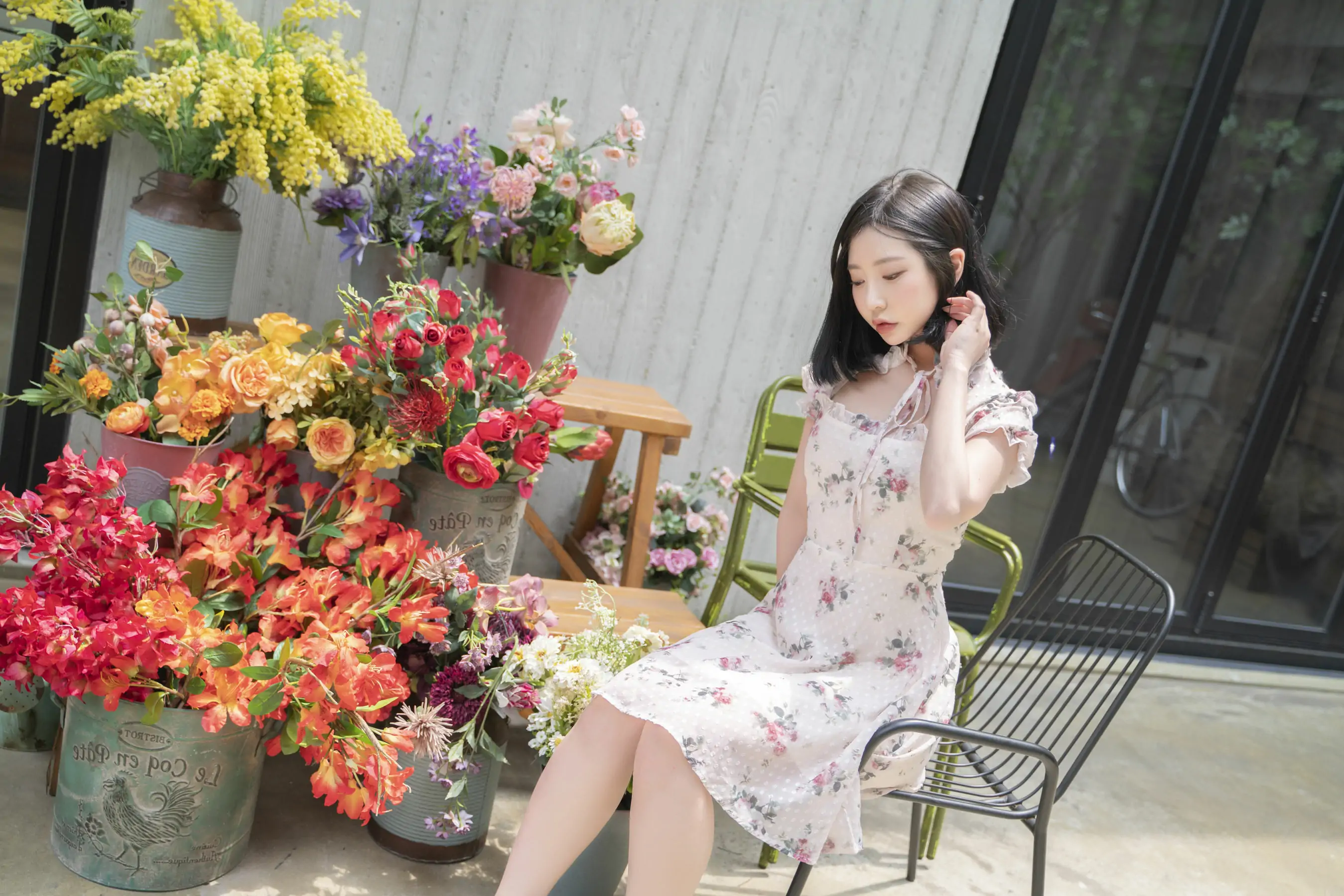 [ROGLE]  Luci – Vol.01 Office Look