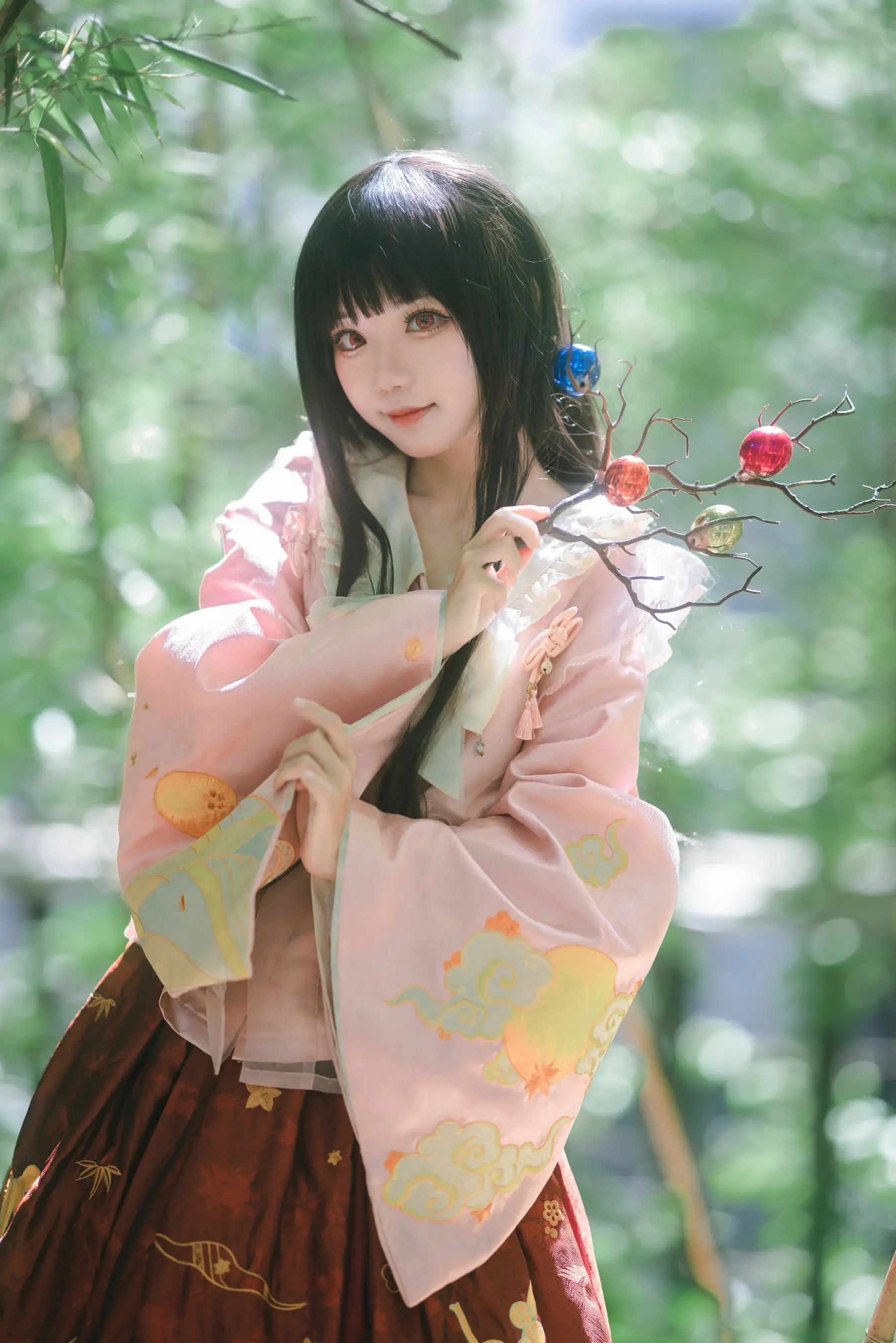 [福利COS] 花柒Hana – 蓬莱山辉夜