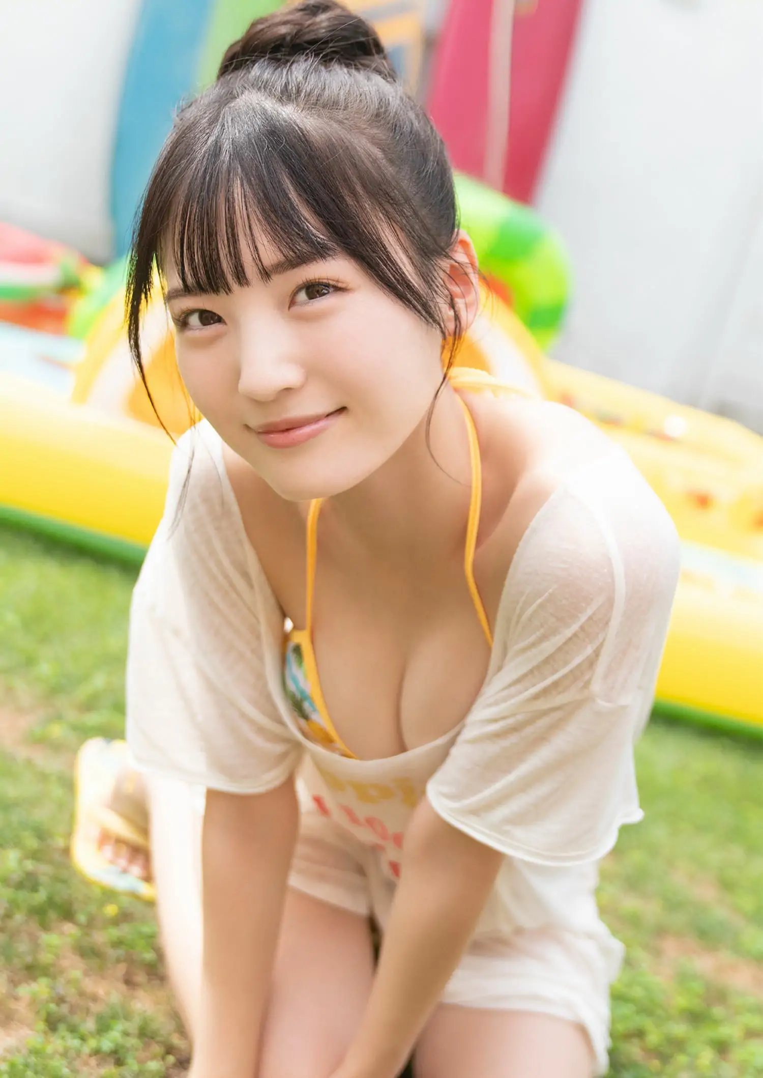 [photobook] 由良ゆら(#よーよーよー)写真集「“Azatoi”Summer Girl」