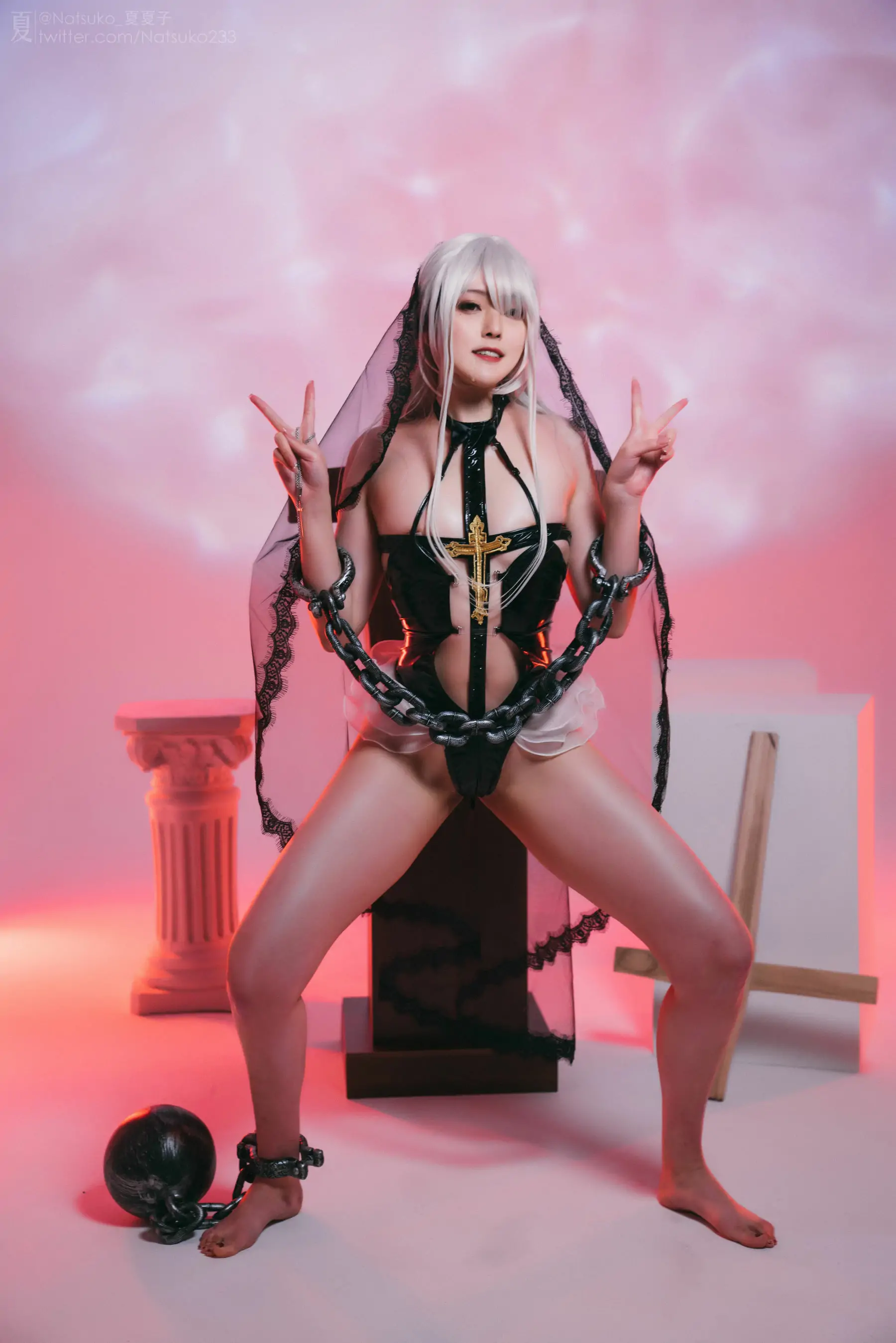 [福利COS] Natsuko夏夏子 – 反差修女