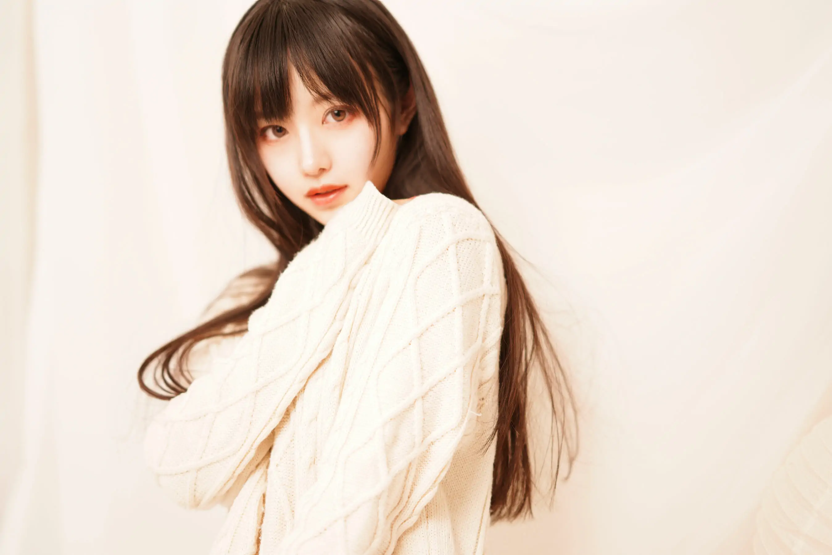 [福利COS] Shika小鹿鹿 – 长发姑娘