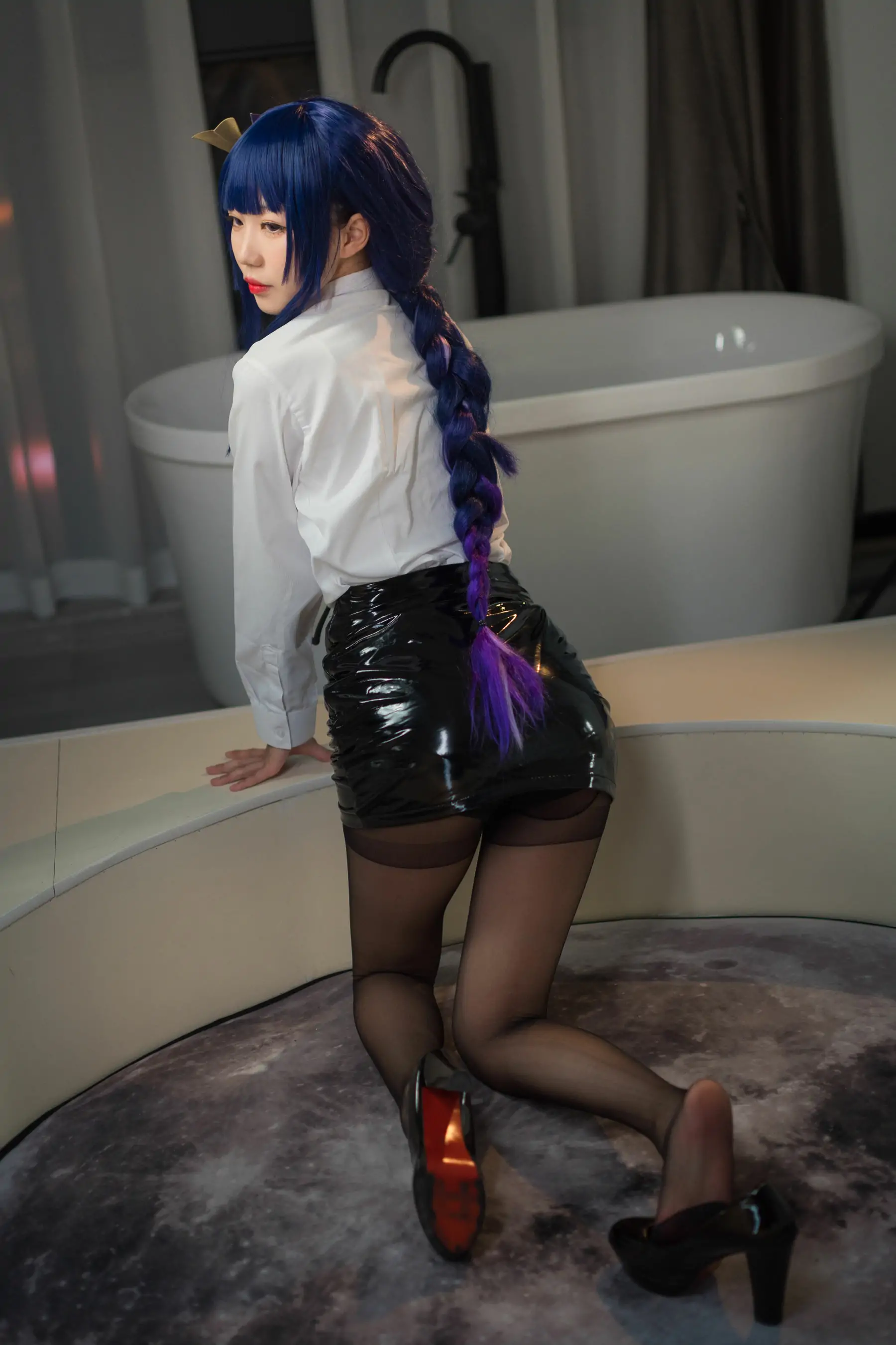 [福利COS] 无影喵喵 – OL雷电将军