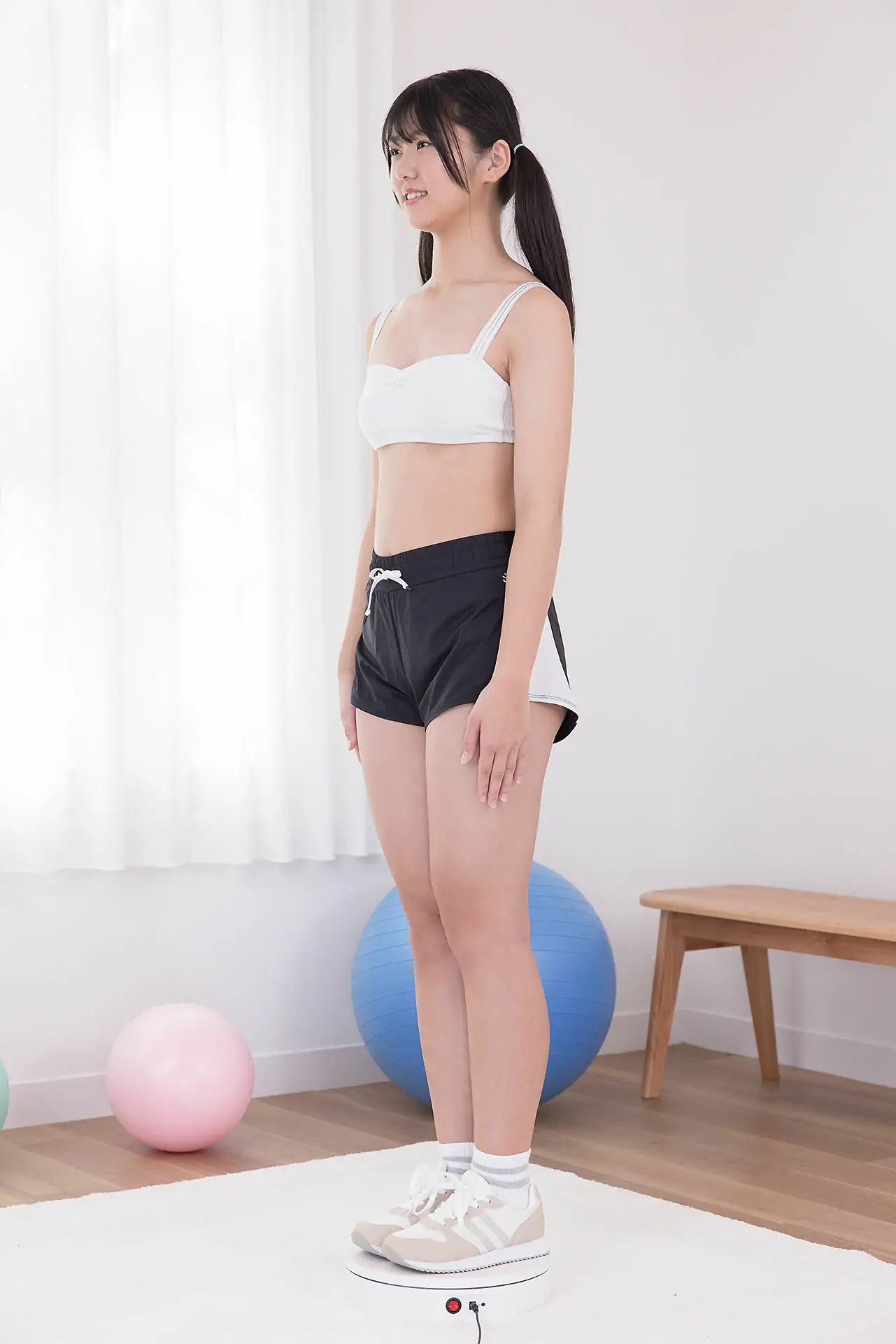[Minisuka.tv] Horikita 堀北美桜 – Regular Gallery 6.3