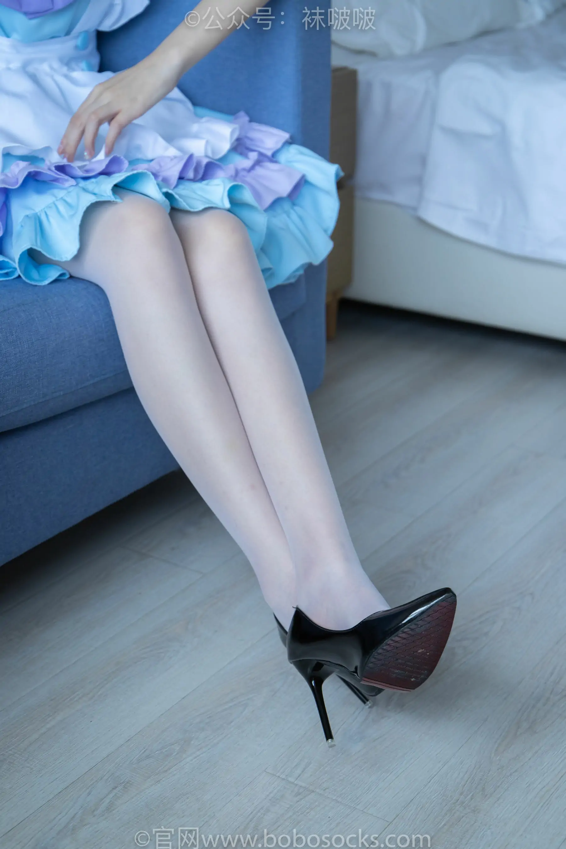 BoBoSocks袜啵啵 No.066 小甜豆-女仆装、高跟鞋、薄白丝 