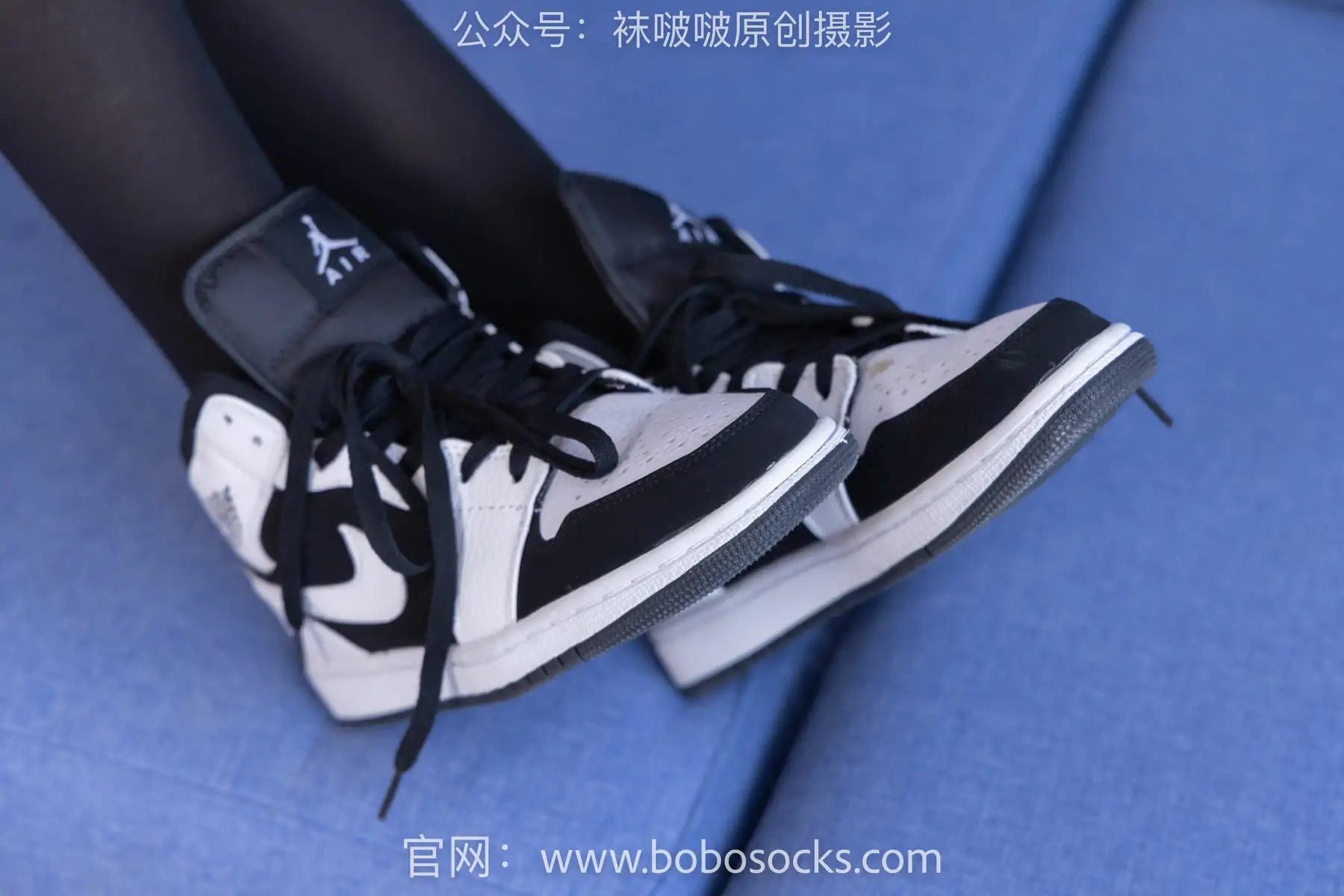 BoBoSocks袜啵啵 No.132 小甜豆-aj1板鞋、蓝色短靴、厚黑丝、厚红丝 