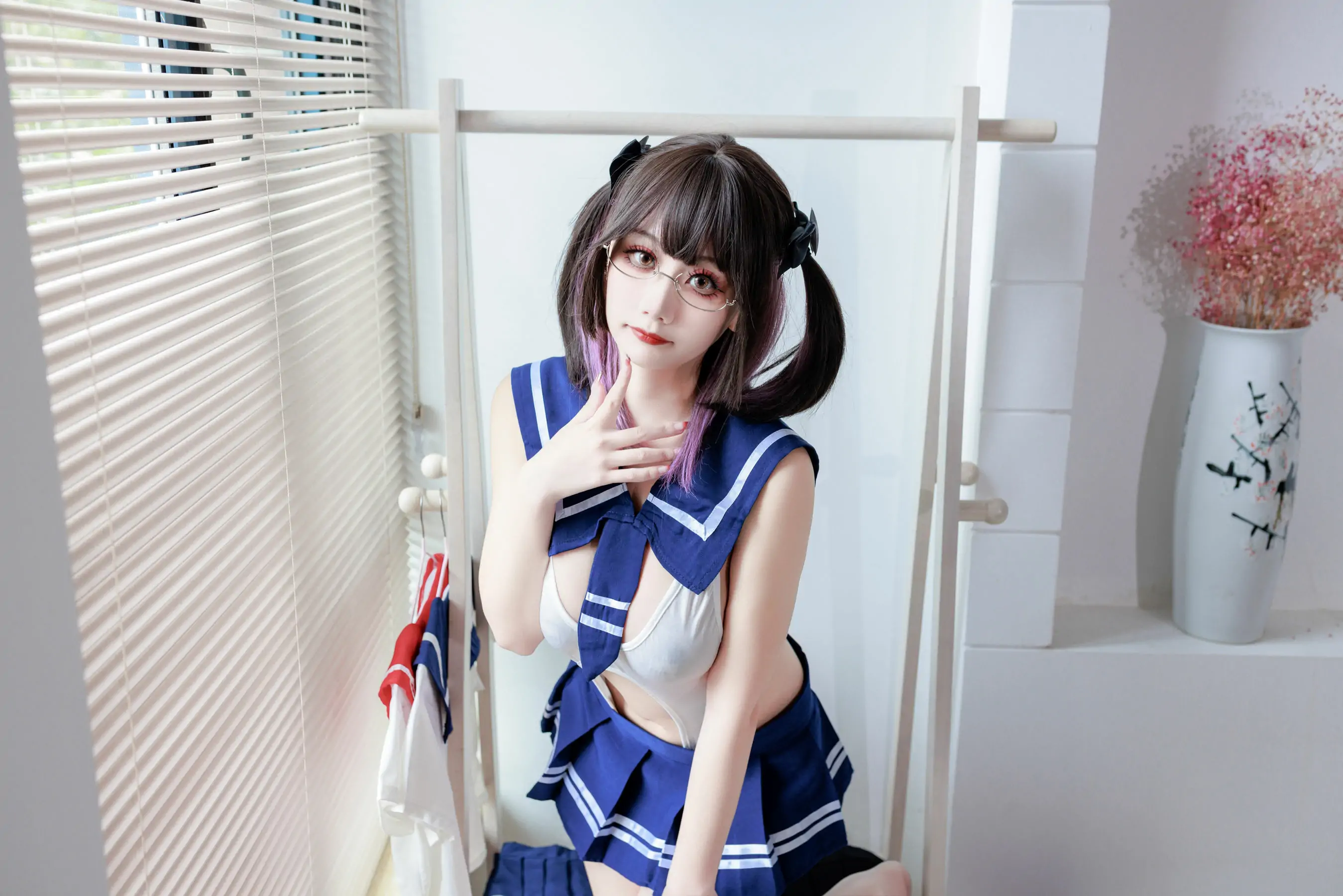 阿雪雪 – 连体水手服