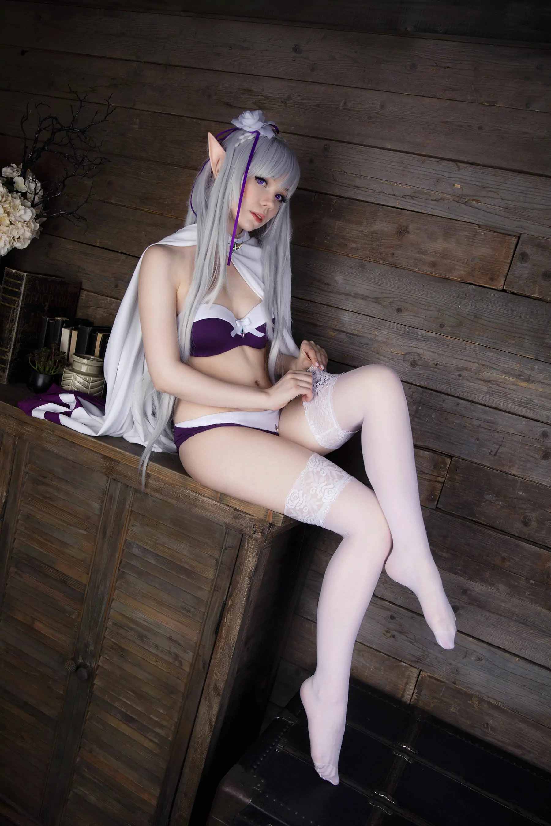 Caticornplay – Emilia