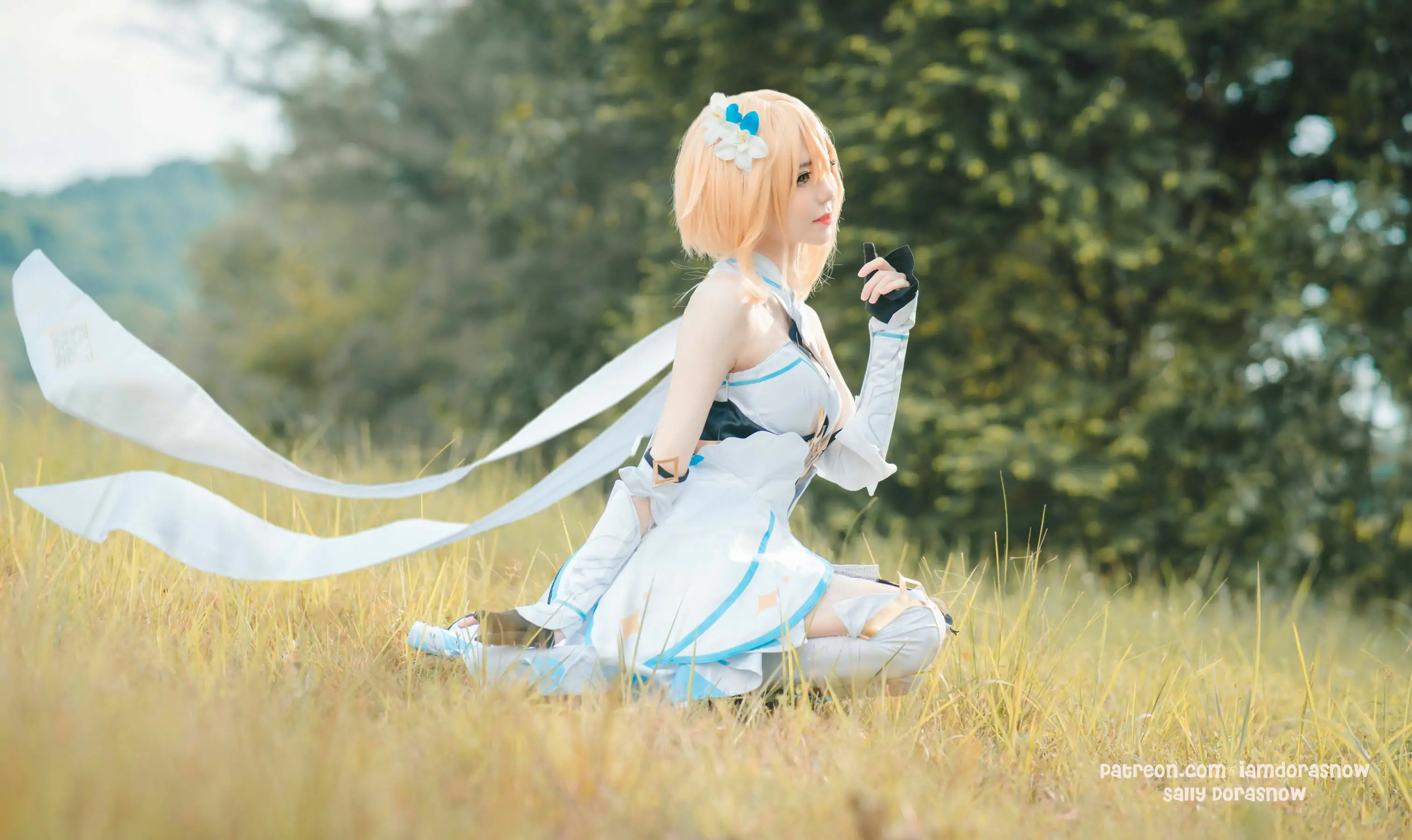 Sally Dorasnow – Lumine