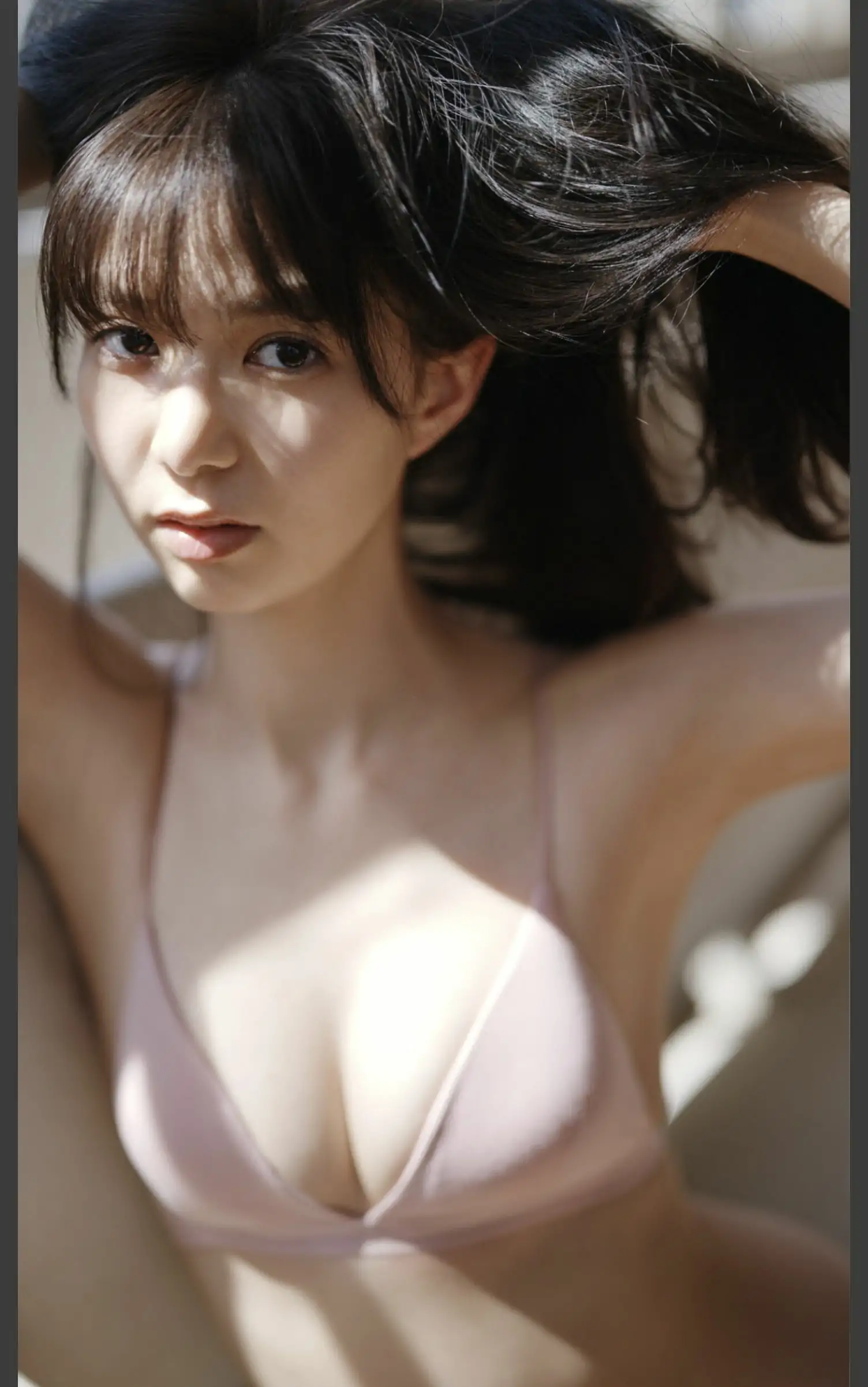 Riko Matsudaira 松平璃子 - マイクロ小顔の8頭身ボディ。