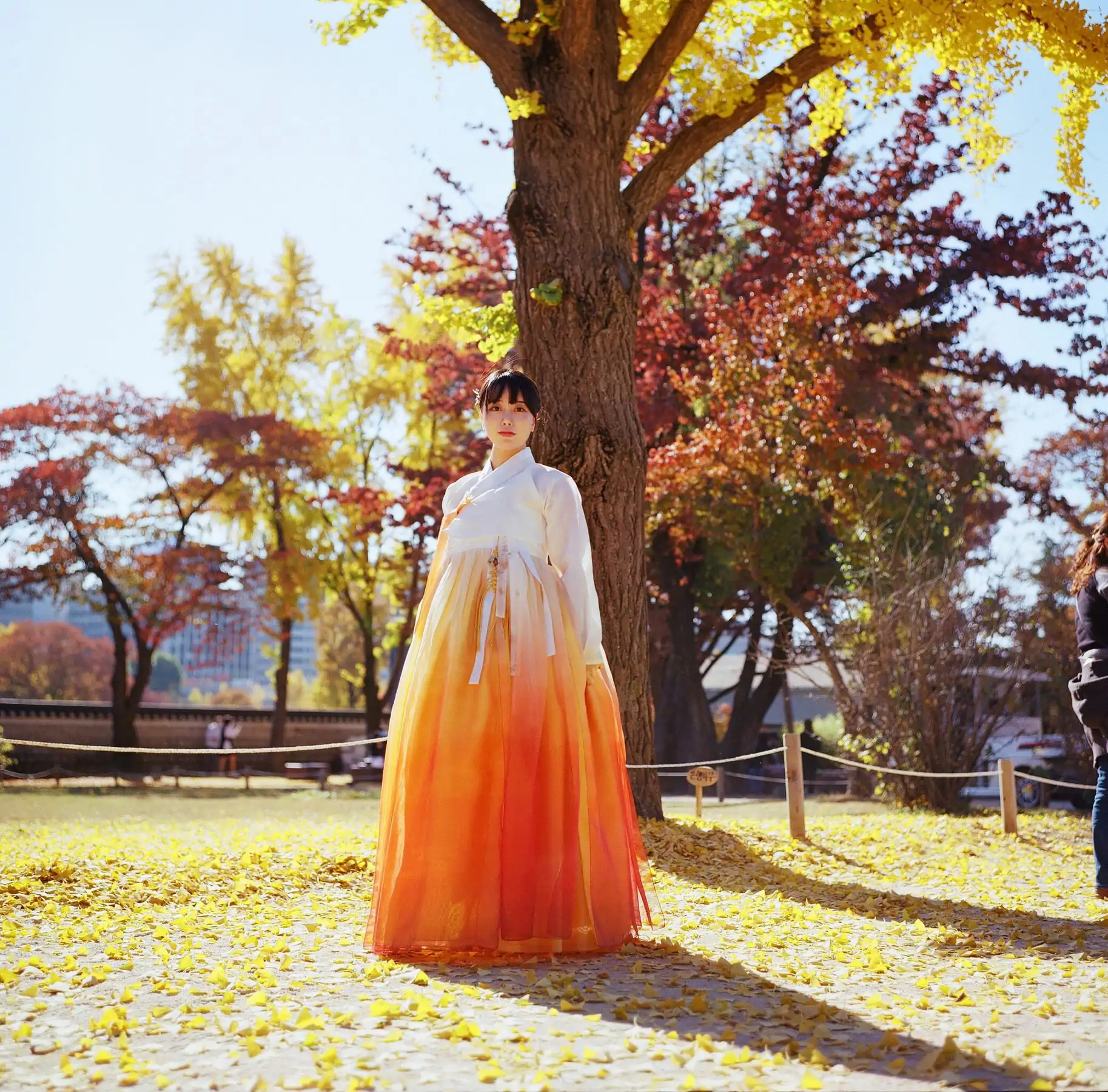 [DJAWAaaaa] ZziZzi – Chuseok