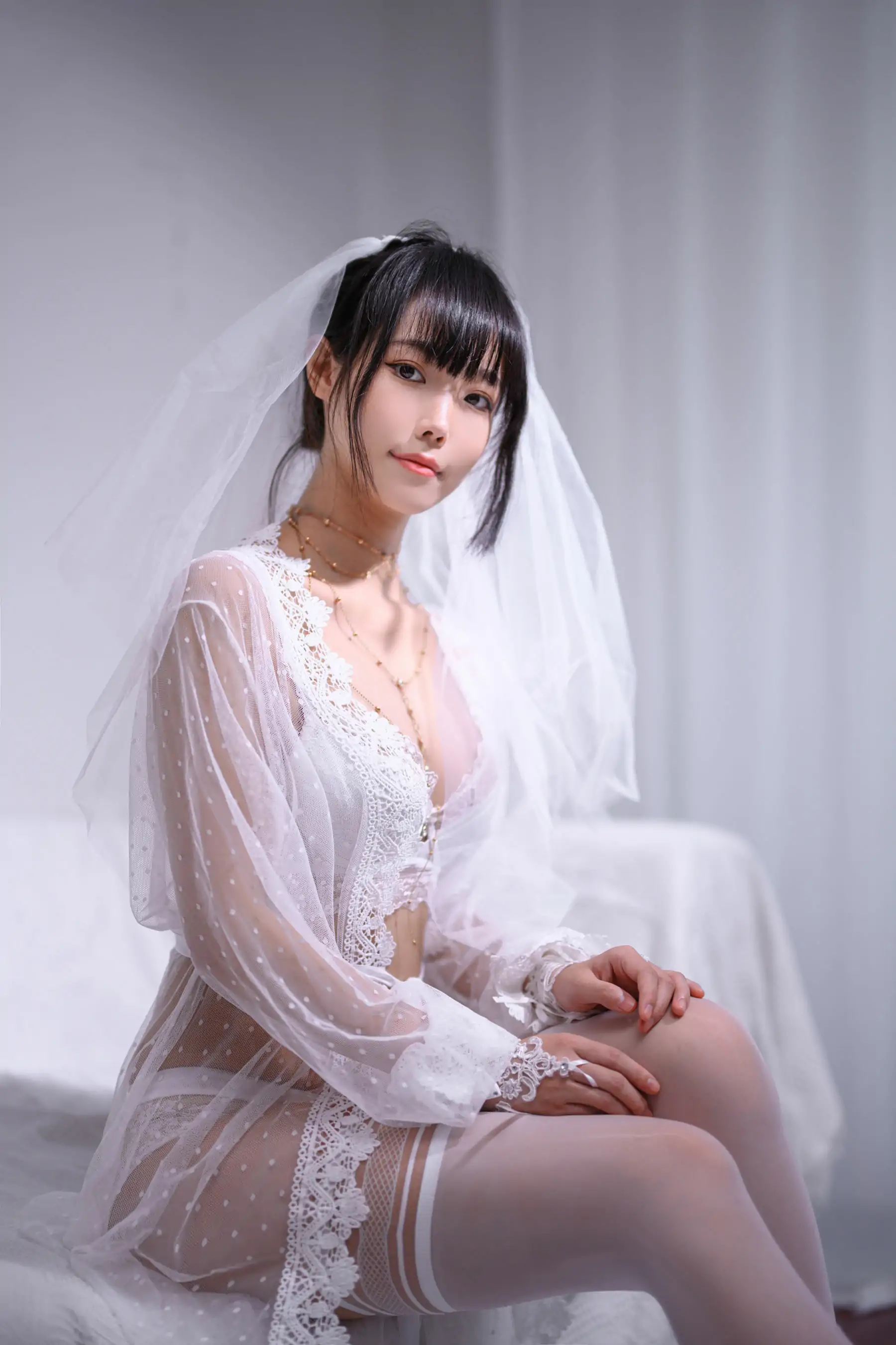 Cosplay 汪知子 – 婚纱