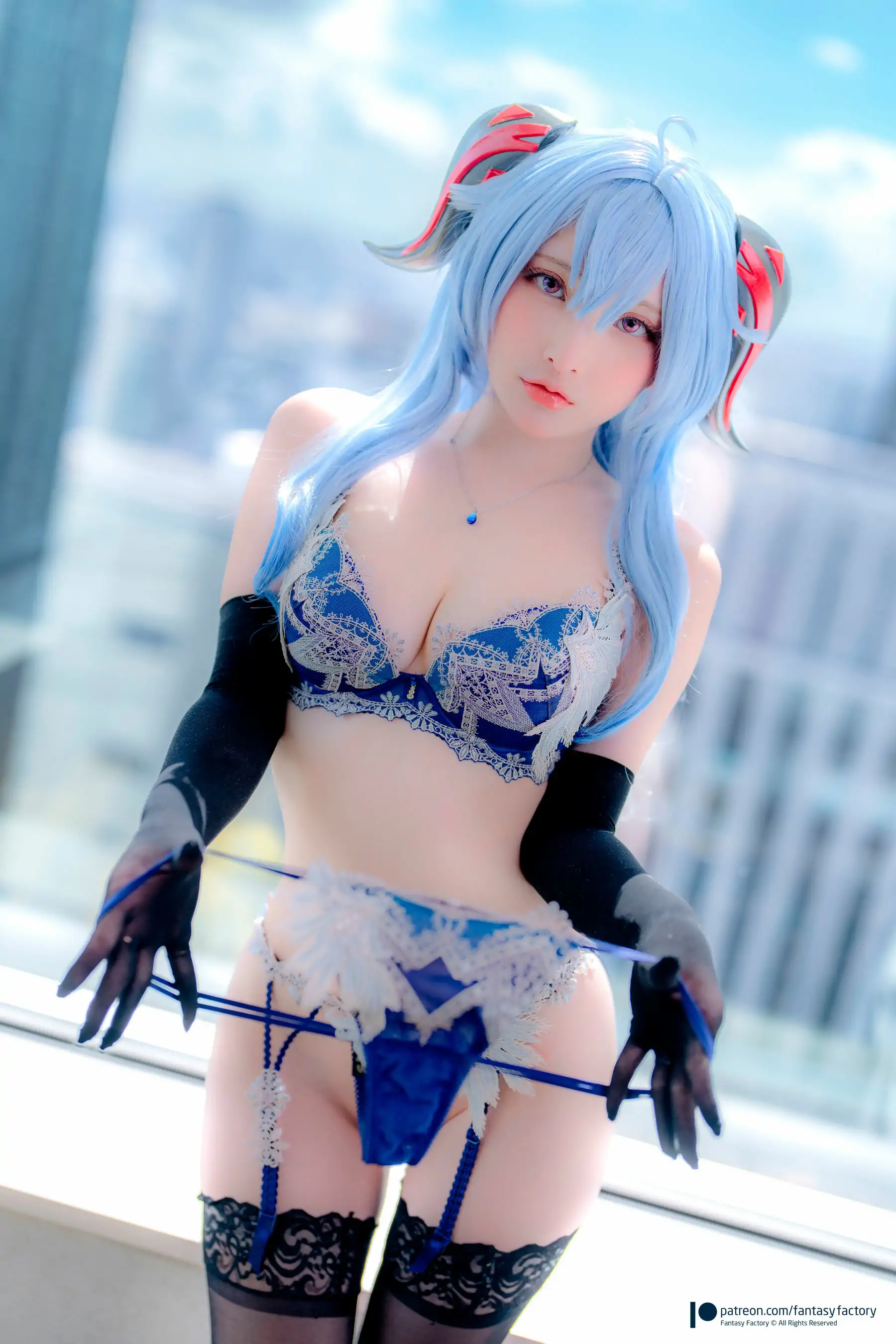 [Fantasy Factory] 小丁 Cosplay写真 – 甘雨内衣