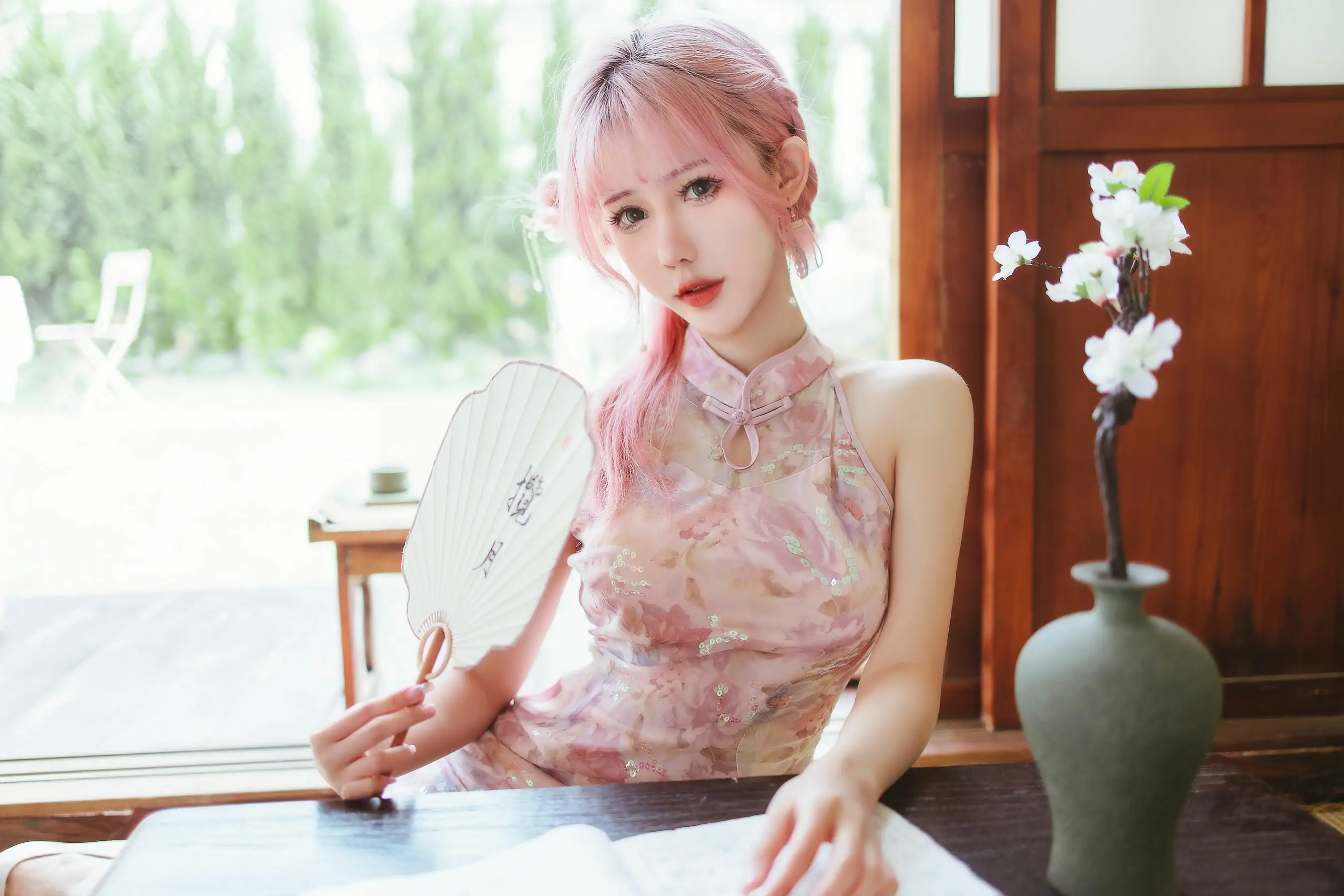 仙女月 - 粉色旗袍