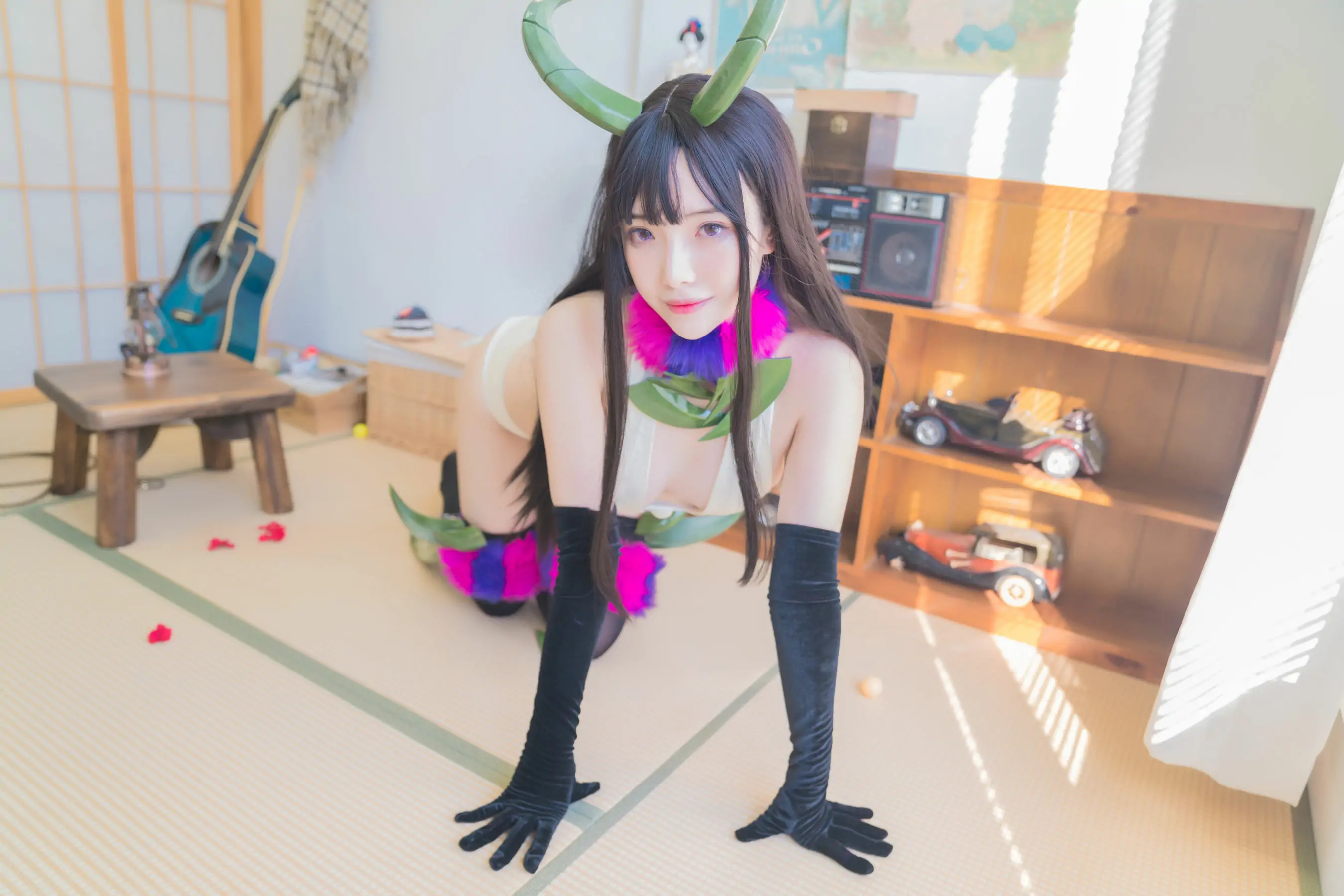 [Cosplay写真] 动漫博主雯妹 – 恶魔姐姐