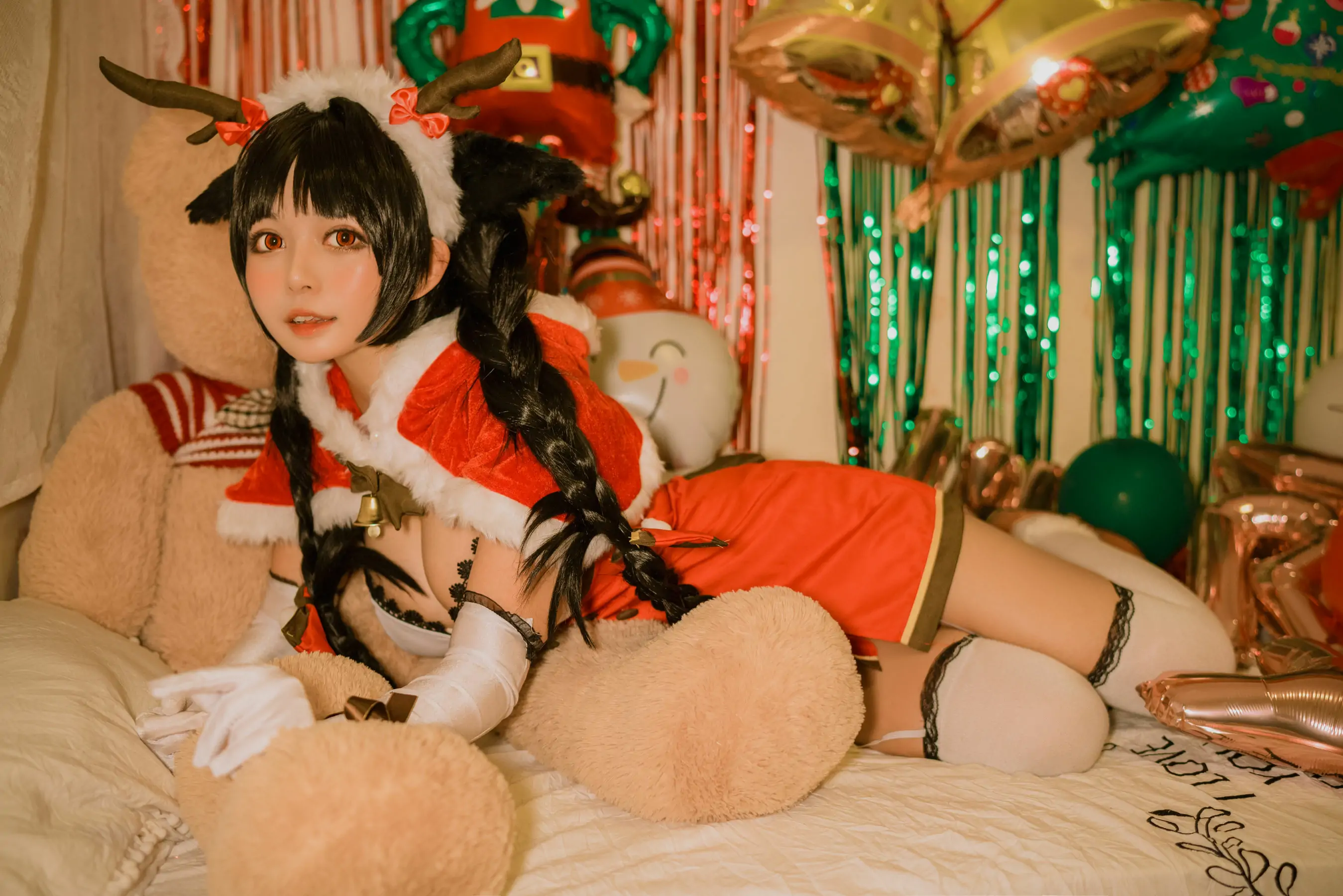 [COS福利] 大眼萌妹黑猫猫OvO – 大潮圣诞