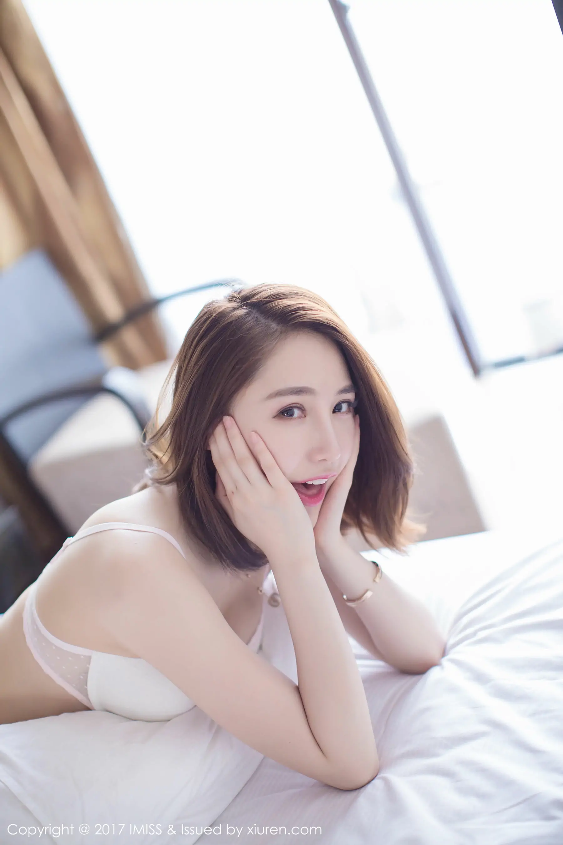 刘奕宁Lynn《沙巴旅拍第1套写真》 [爱蜜社IMISS] VOL.160