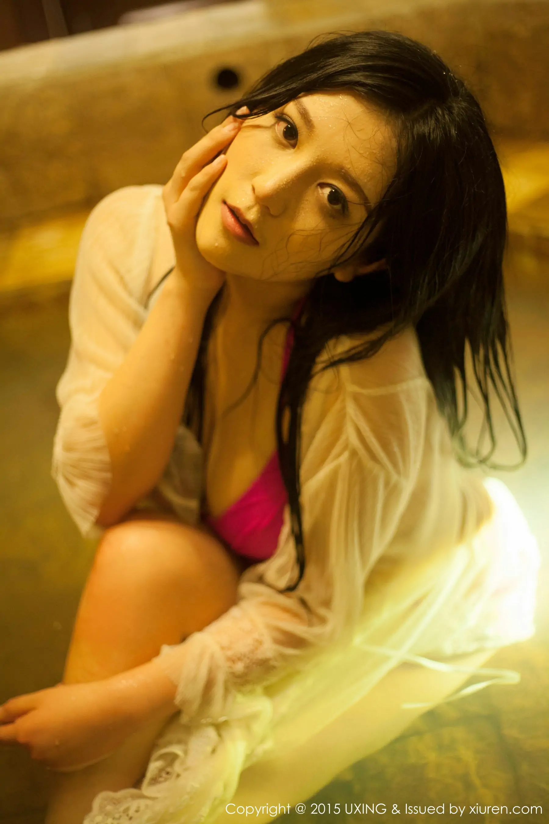 莲漪lenne – 新人莲漪lenne写真首发~[UXING优星馆] Vol.006