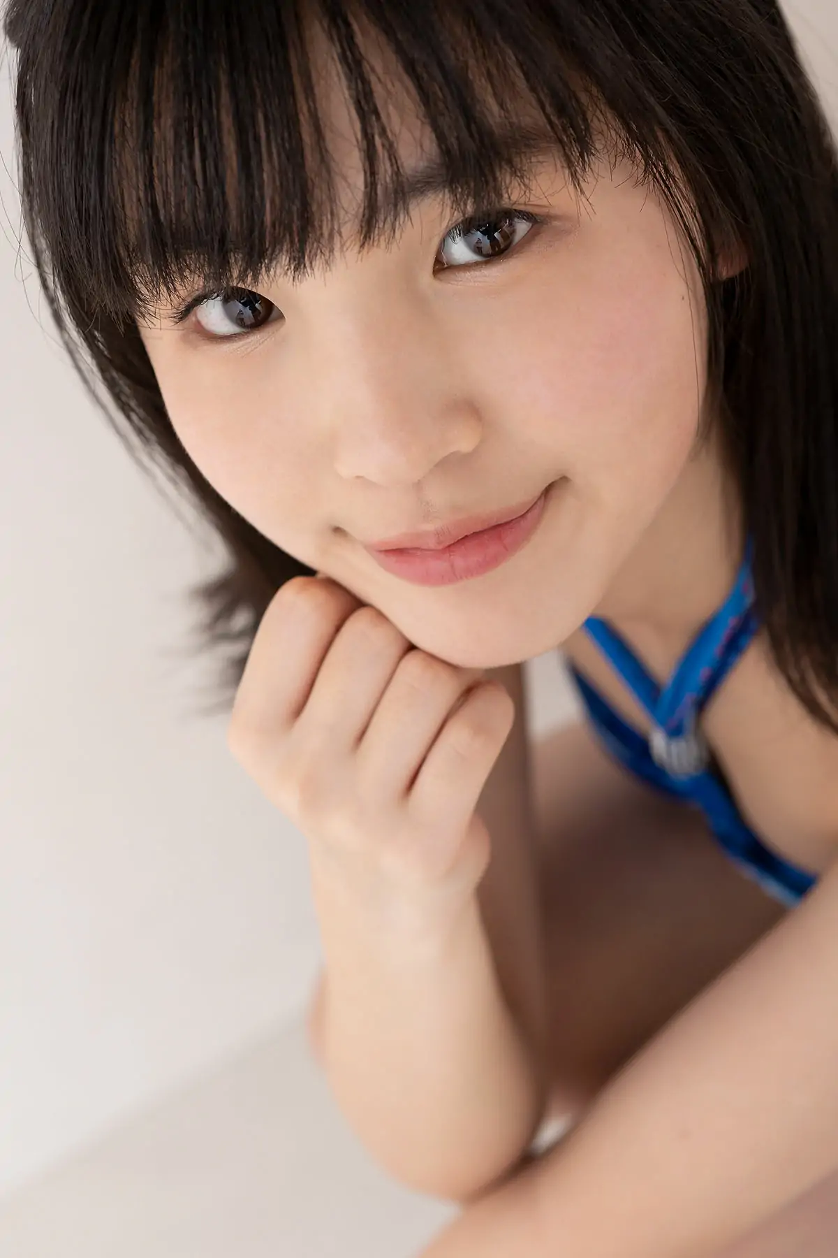 [Minisuka.tv] Ami Manabe 眞辺あみ – Fresh-idol Gallery 60