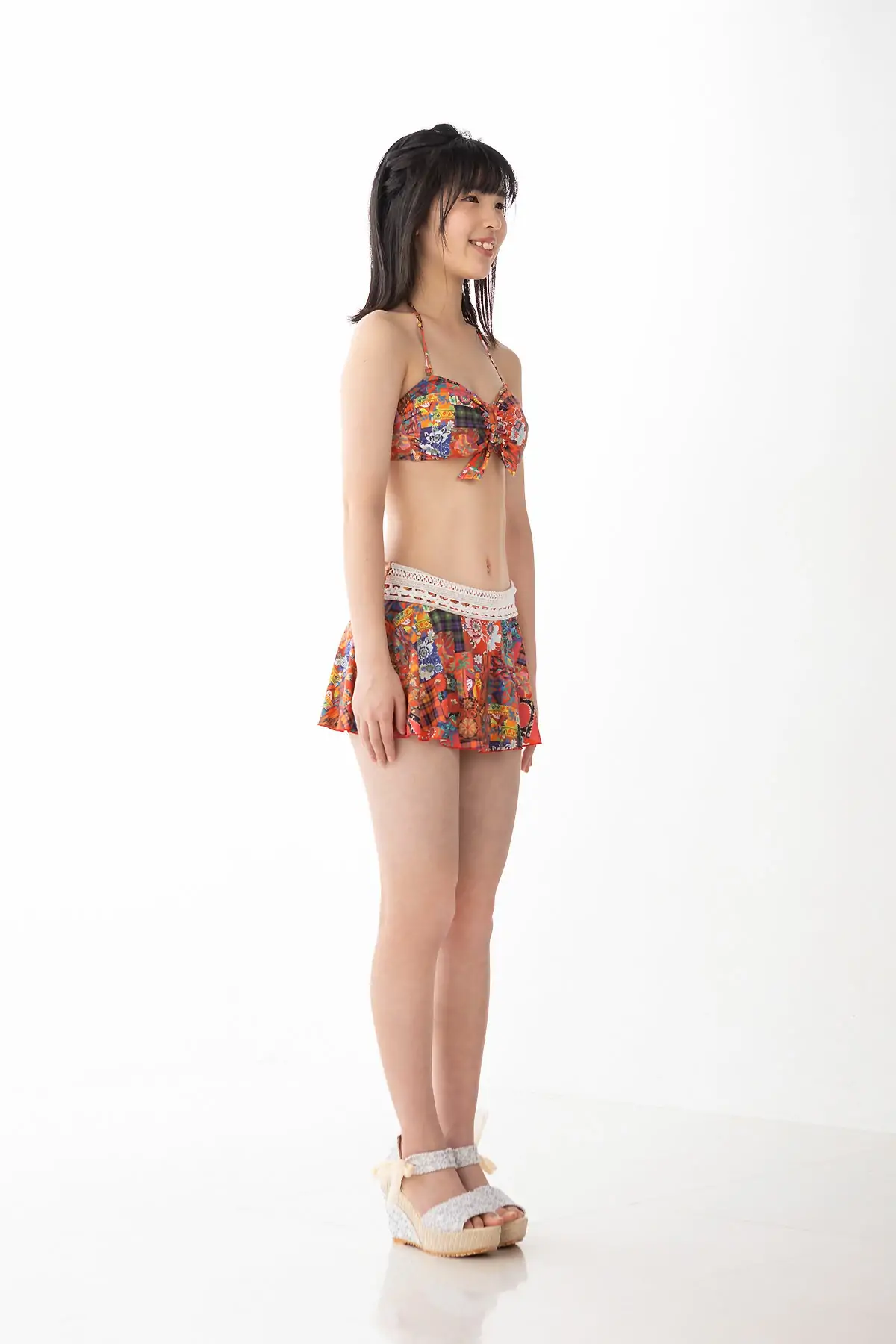 [Minisuka.tv] Ami Manabe 眞辺あみ – Fresh-idol Gallery 57