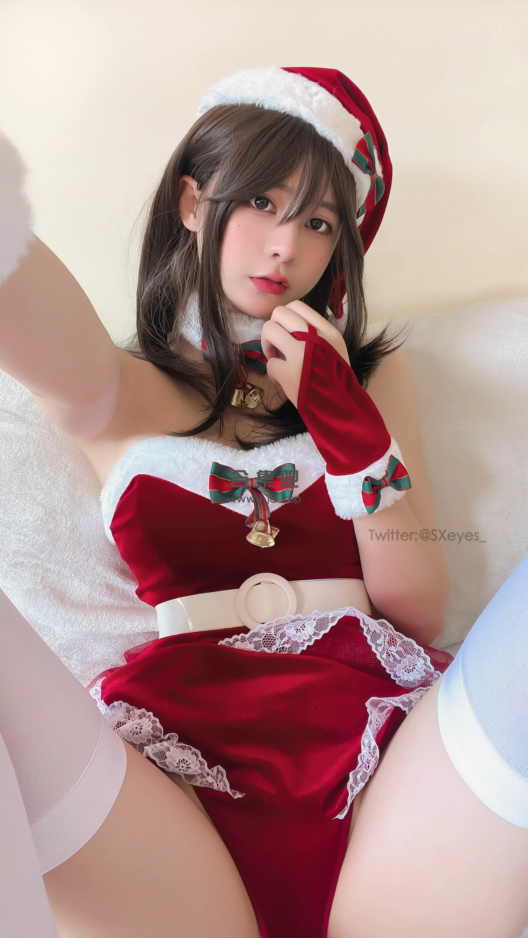 [网红COS] 萌妹子眼酱大魔王w – 圣诞老人