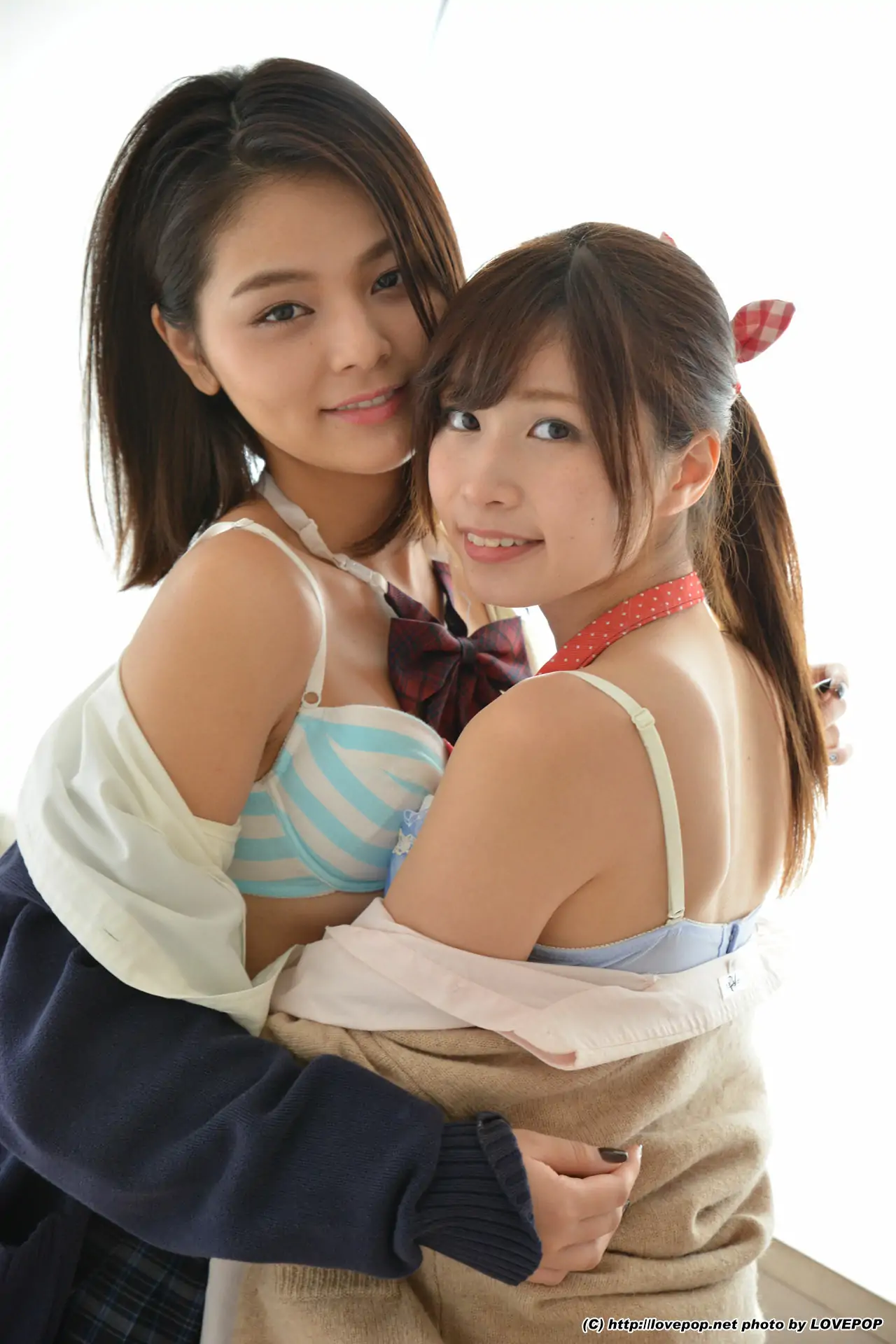 [LOVEPOP] Tsubasa Akimoto 秋本翼&Ria Sato 佐藤理亜 Uniform cardigan – PPV